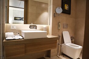 Royal Hometel Suites Dahisar Mumbai