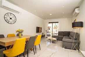 Eshel Suites