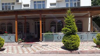 LEMAN AKÇAY OTEL