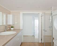 3BR Apt Beach View Best Loc Bat-Yam