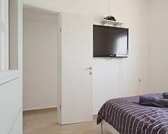 3BR Apt Beach View Best Loc Bat-Yam