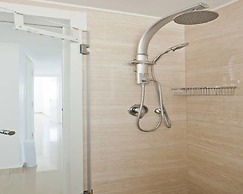 3BR Apt Beach View Best Loc Bat-Yam