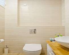 3BR Apt Beach View Best Loc Bat-Yam