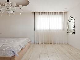 Luxury Mini Penthouse Sea View Best Loc