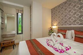 Splendid Sea View Resort