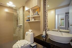 Splendid Sea View Resort