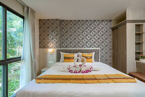 Splendid Sea View Resort