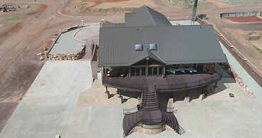 Zion Cliff Lodge