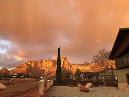 Zion Cliff Lodge