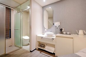 Cheonho Aria Hotel