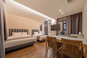 Cheonho Aria Hotel