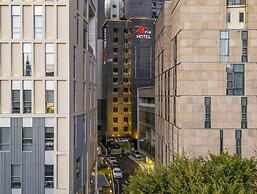 Cheonho Aria Hotel