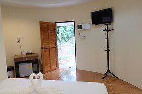 Baan Suan Chan Resort