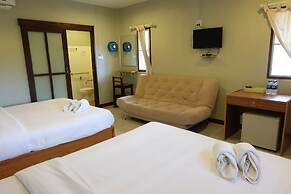 Baan Suan Chan Resort