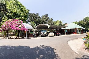 Baan Suan Chan Resort