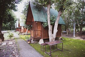 Baan Suan Chan Resort