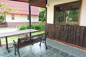 Baan Suan Chan Resort