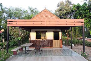 Baan Suan Chan Resort