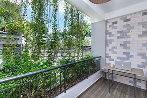 Cozrum Homes Yoga Corner