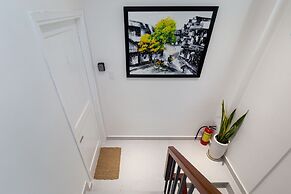 Cozrum Homes Delightful Corner