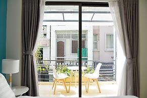 Cozrum Homes Delightful Corner