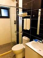 Propitious Castle B&B