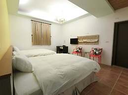 Propitious Castle B&B