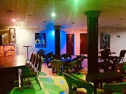 Golden Home Inn Hotel & Suites
