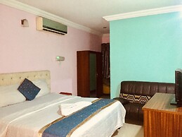 Golden Home Inn Hotel & Suites
