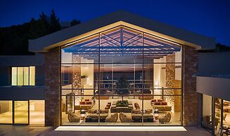 Elix, Mar-Bella Collection