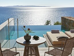 Elix, Mar-Bella Collection