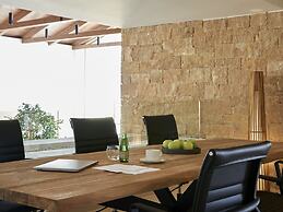 Elix, Mar-Bella Collection