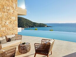 Elix, Mar-Bella Collection