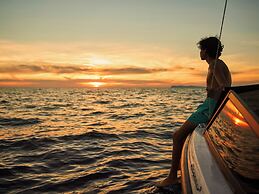 Elix, Mar-Bella Collection