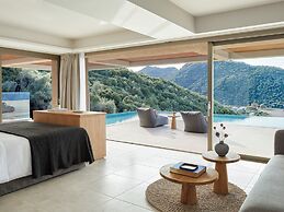 Elix, Mar-Bella Collection