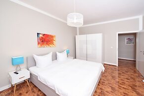 Central Sauna & Loft Apartments