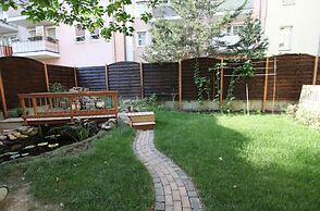 Central Sauna & Loft Apartments