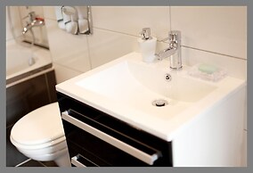 Central Sauna & Loft Apartments