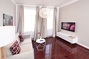 Central Sauna & Loft Apartments