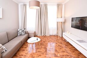 Central Sauna & Loft Apartments