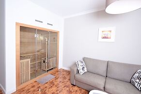 Central Sauna & Loft Apartments