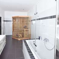 Central Sauna & Loft Apartments