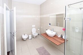 Central Sauna & Loft Apartments