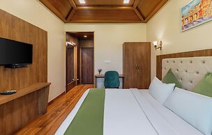 Vijaygarh Resort & Cottages with Private Pool