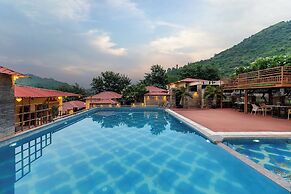 Vijaygarh Resort & Cottages with Private Pool