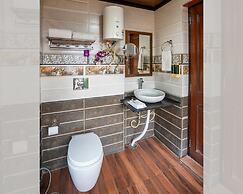 Vijaygarh Resort & Cottages with Private Pool