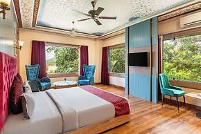 Vijaygarh Resort & Cottages with Private Pool