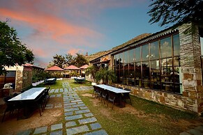 Vijaygarh Resort & Cottages with Private Pool