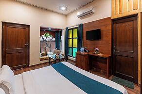 Vijaygarh Resort & Cottages with Private Pool