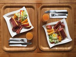 TORO Ocean Front B&B